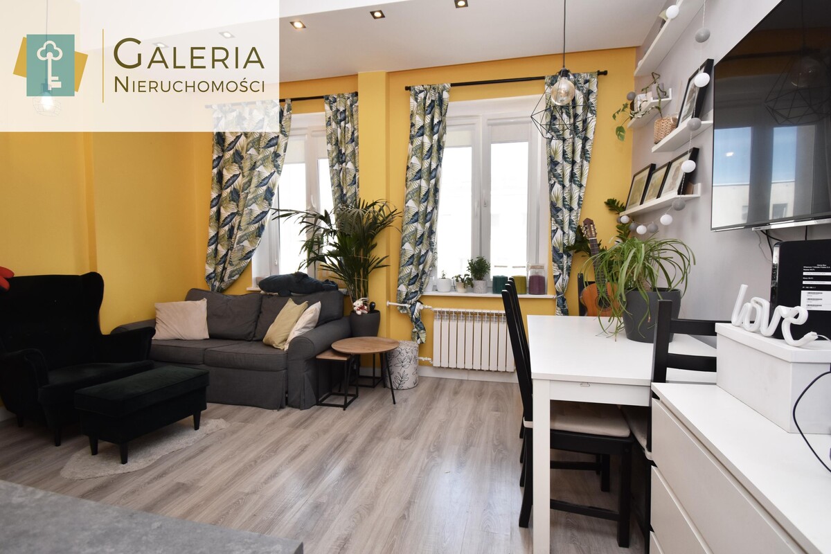 Elbląg GALERIA NIERUCHOMOŚCIZ pasji i miłości do nieruchomościNa sprzedaż: Trzypokojowe, gotowe do wprowadzenia się