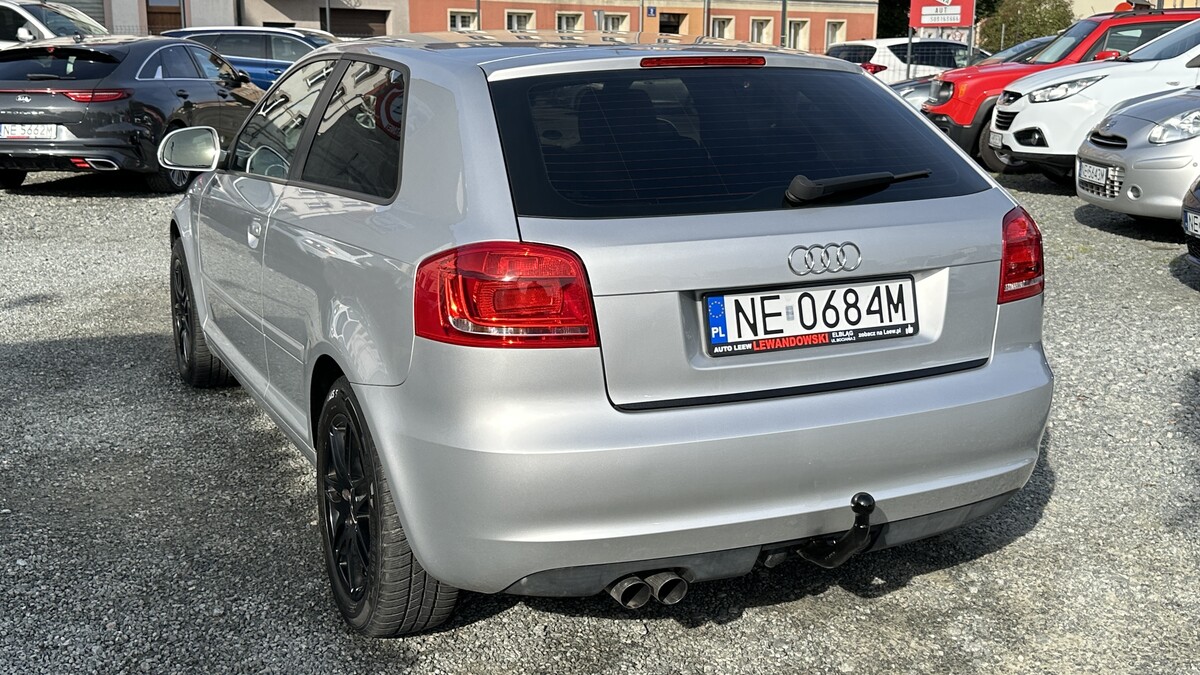 Elbląg Auto Leew LEWANDOWSKI Kupujemy i Sprzedajemy tylko dobre auta Za auta z Polskiego Salonu Płacimy Najwięcej AUDI