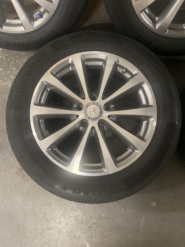 Elbląg Sprzedam 5 sztuk z czujnikami ciśnienia powietrza oryginalne allufelgi Mercedes 225/55 R17 o rozstawienie osi