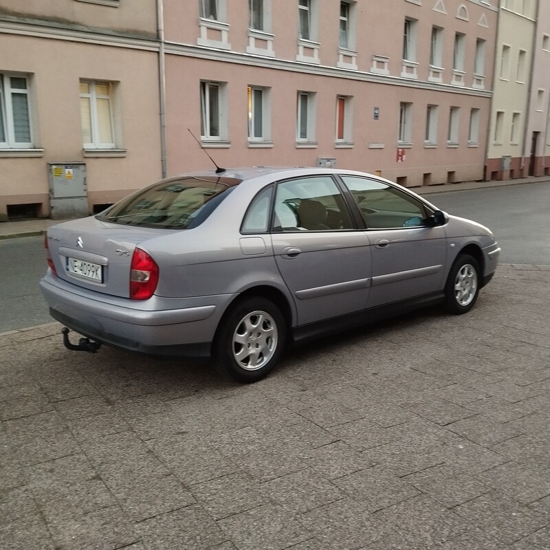 Elbląg Sprzedam Piękny Siwo - Szary Citroen C5 - 1.8 Benzyna - Limuzyna - z Wymienionym ROZRZĄD-em !.
2003 rok,
8 x