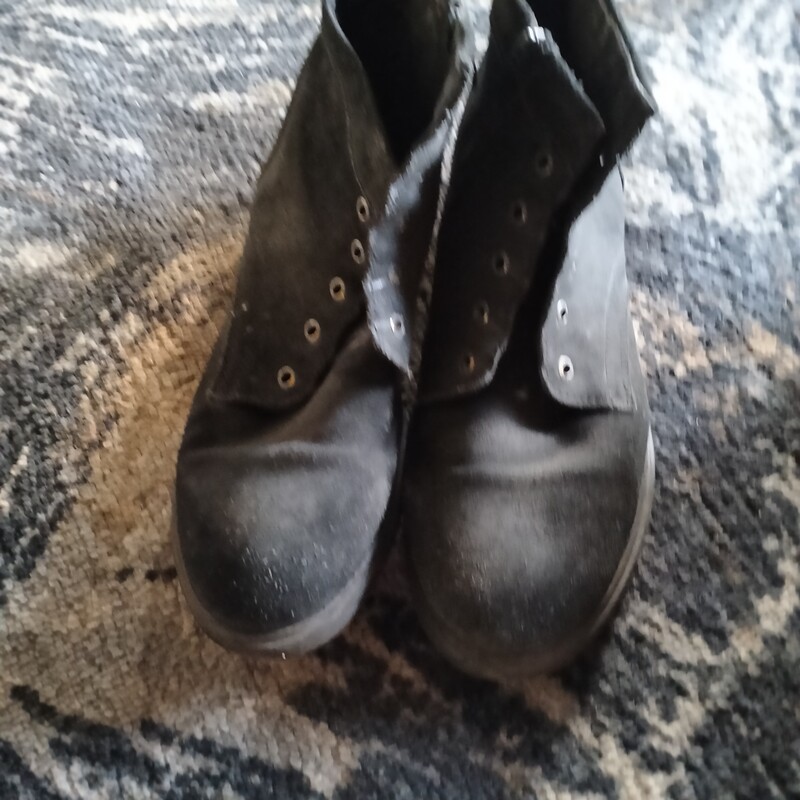 Elbląg Wyprzedaż rzeczy i butów różnych kolorach i rozmiarach, ubrania męskie, damskie itd, torebki, kurtkę męska L