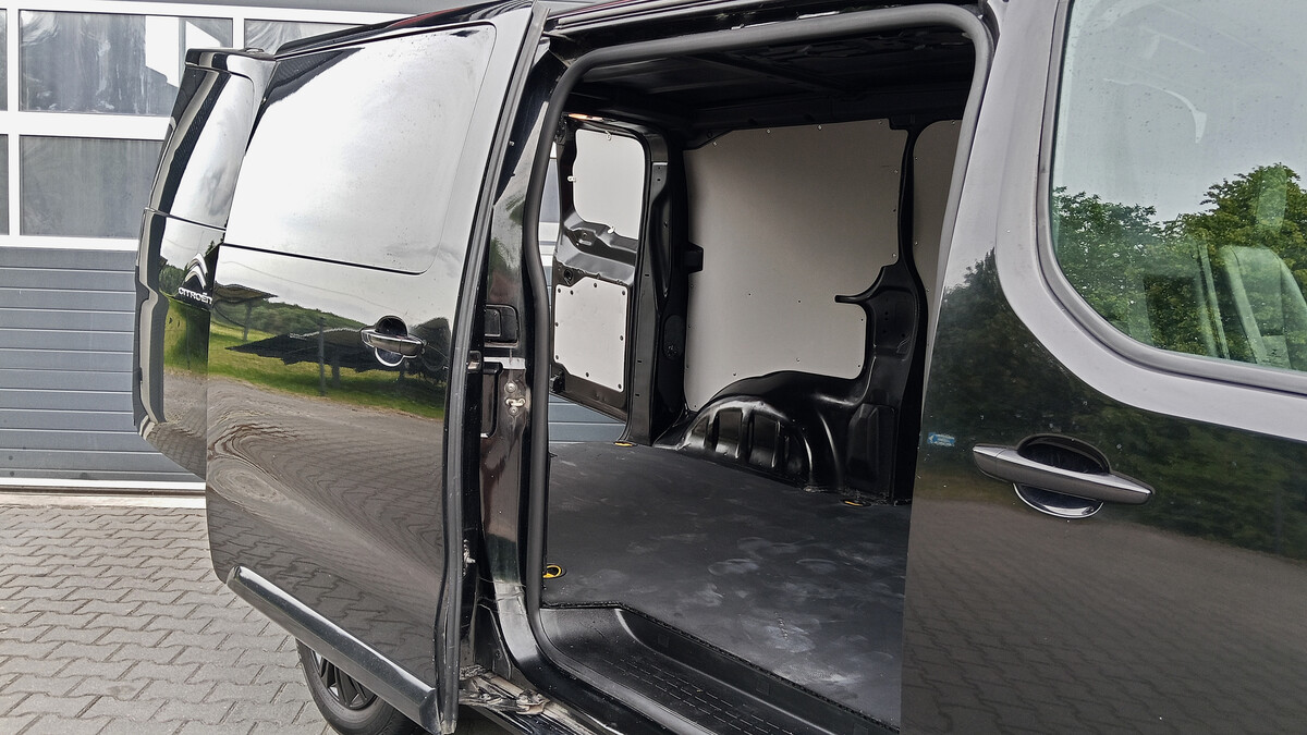 Elbląg CITROEN JUMPY 2.0 130KMSkrzynia 6 biegówRok produkcji 27.11.2019 Tel 796 - 879 - 846