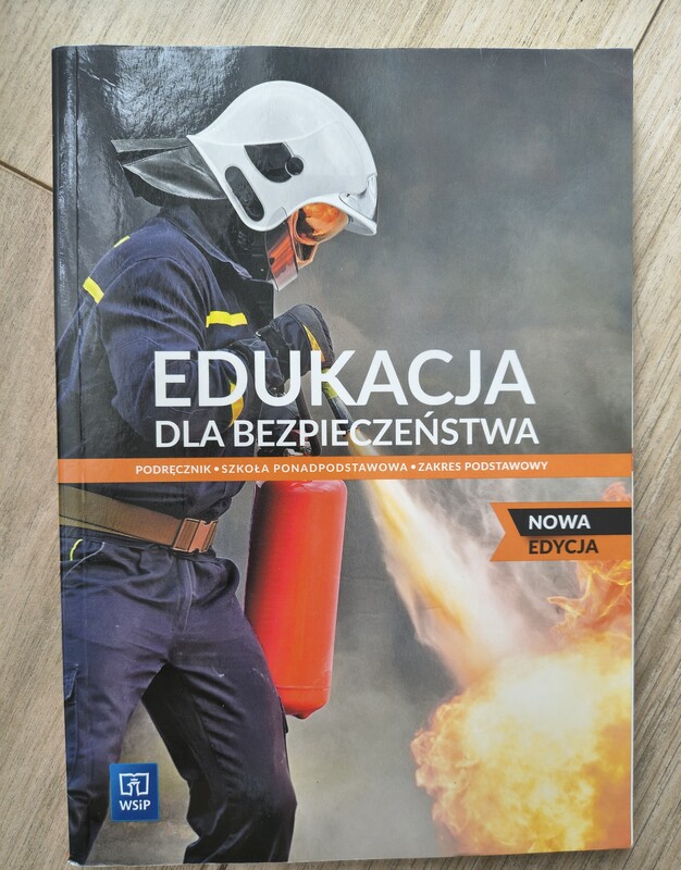 Elbląg Sprzedam książki do liceum/technikum 1 klasy
Podręcznik do języka niemieckiego Effekt neu 1,książka zakupiona w