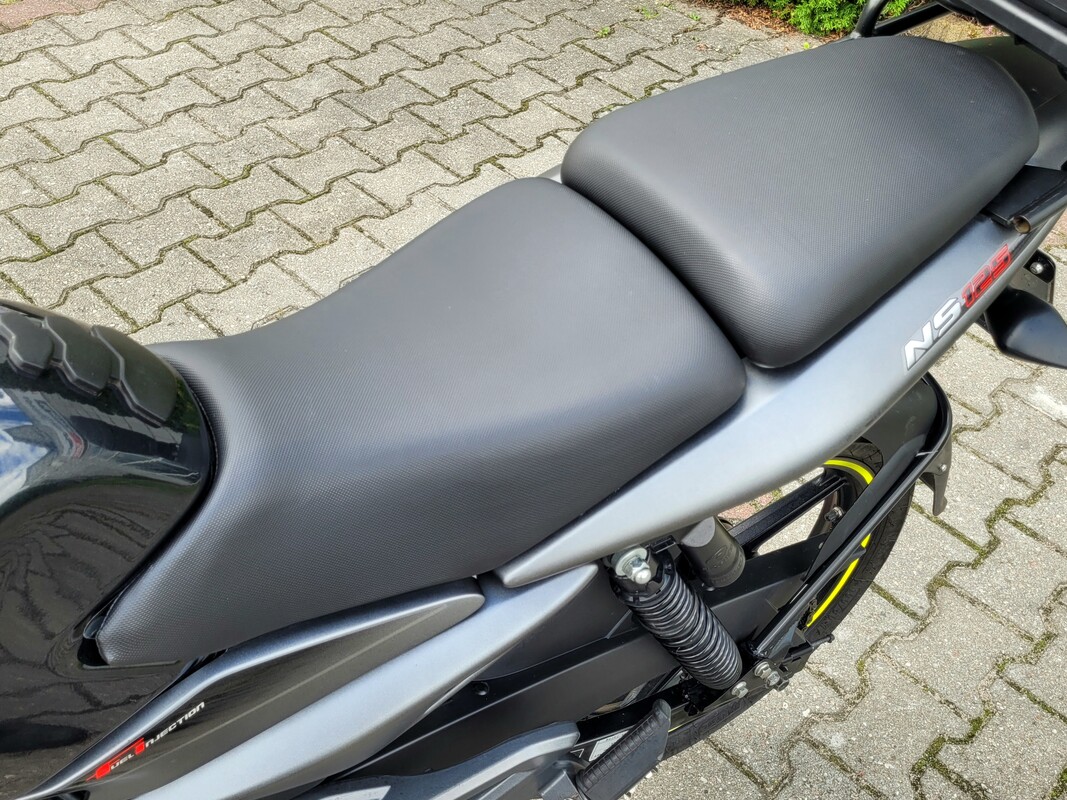 Elbląg 🏍️ Marka: BAJAJModel: PULSAR NS125Rok produkcji: 2018 | Pierwsza rejestracja: 2019SALON POLSKA