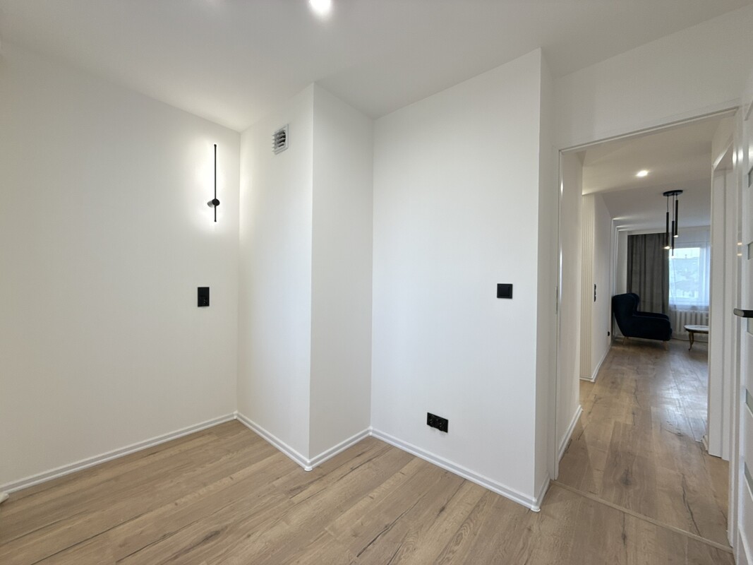 Elbląg SPRZEDAM Atrakcyjne 3-pokojowe mieszkanie 46 m² – po generalnym remoncie! Lokalizacja: