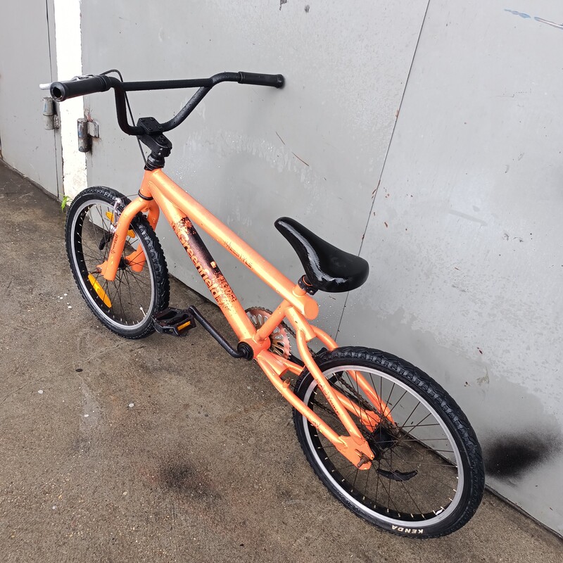 Elbląg Sprzedam rower BMX z Niemiec koła 20 cali.