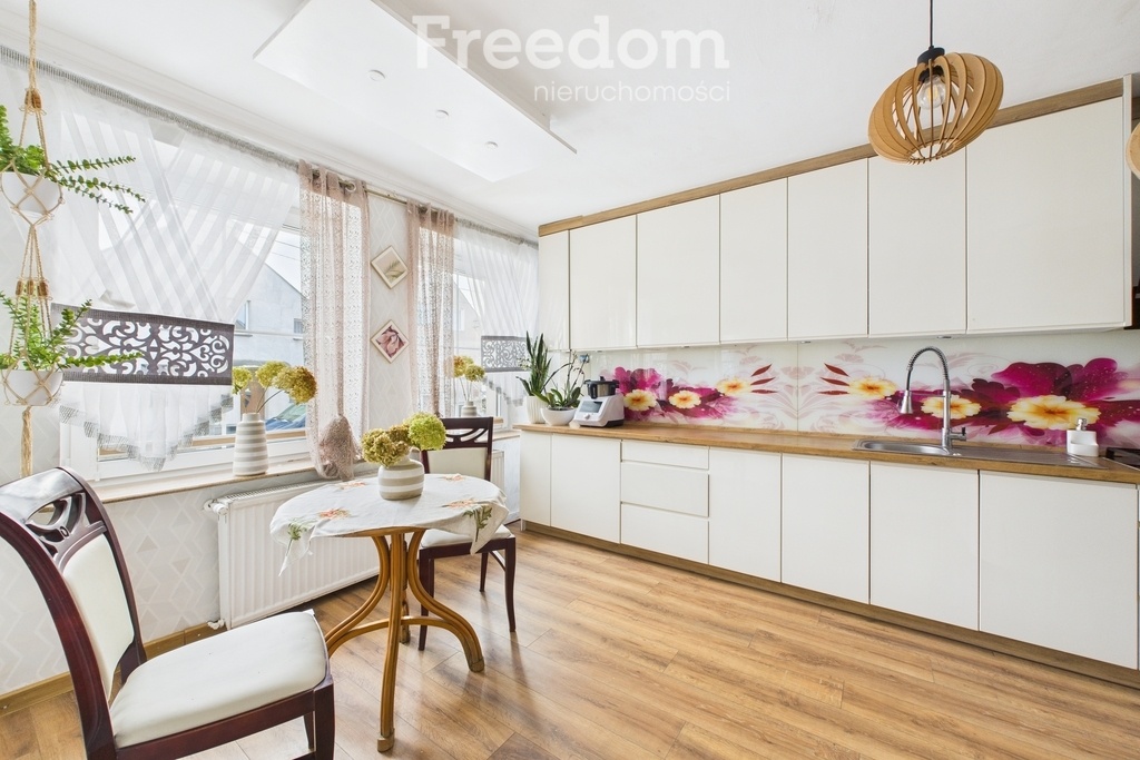 Elbląg FREEDOM NIERUCHOMOŚCISprzedam dom - Tolkmicko, Szkolna. Przedstawiam dom wolnostojący z 2006 roku,