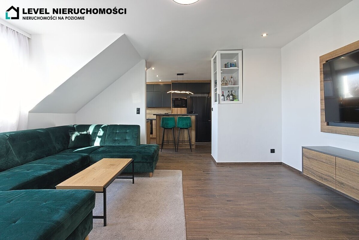 Elbląg LEVEL NIERUCHOMOŚCI Nietuzinkowe mieszkanie z tarasemDwie łazienki, cztery pokojeul. Plac