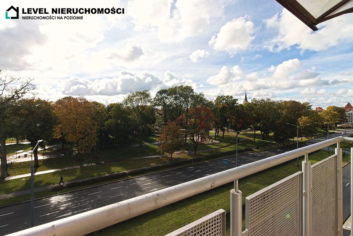 Elbląg LEVEL NIERUCHOMOŚCI Duże mieszkanie czteropokojowe, ul. Powstańców Warszawskich, Elbląg