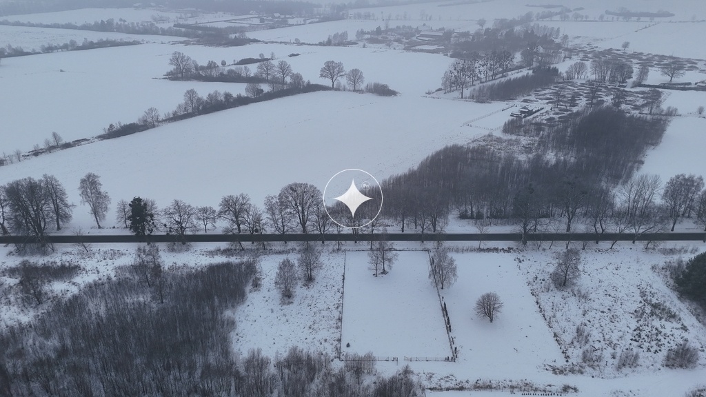 Elbląg PÓŁNOC NIERUCHOMOŚCISprzedam działkę - Frombork. Są miejsca, gdzie po prostu oddycha się spokojniej — i