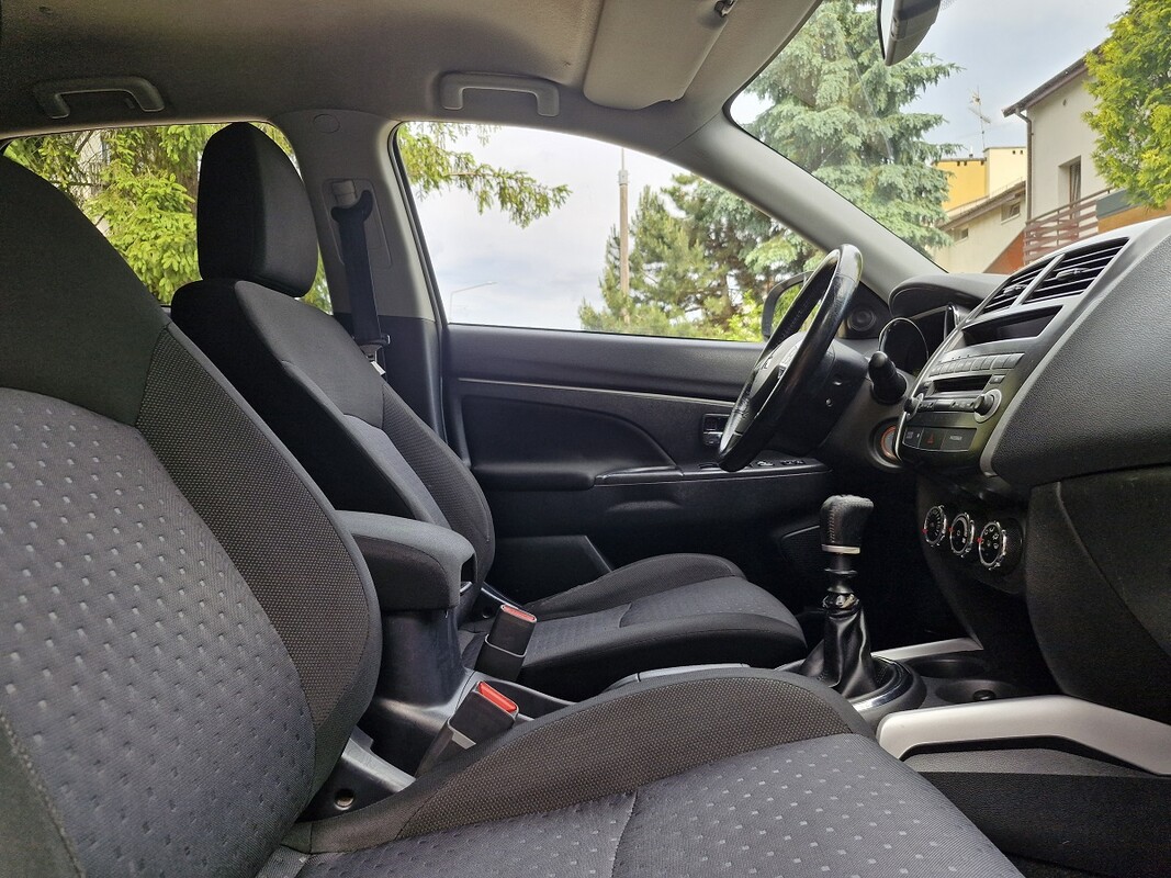 Elbląg Mitsubishi ASX1.8 DieselModel 2013KlimatyzacjaKamera cofaniaZarejestrowany w Polsce