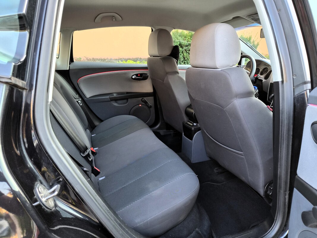 Elbląg Seat Leon 2008Rok 1,9TDI 110KM Duże Dotykowe Radio Kamera Hak Klima Tuba Elektryczne Szyby i Lusterka Abs Duże