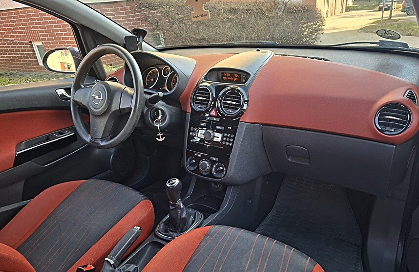 Elbląg OPEL CORSA1.4 BenzynaM - 2009 rPolski Salon179.tyś. kmZADBANY