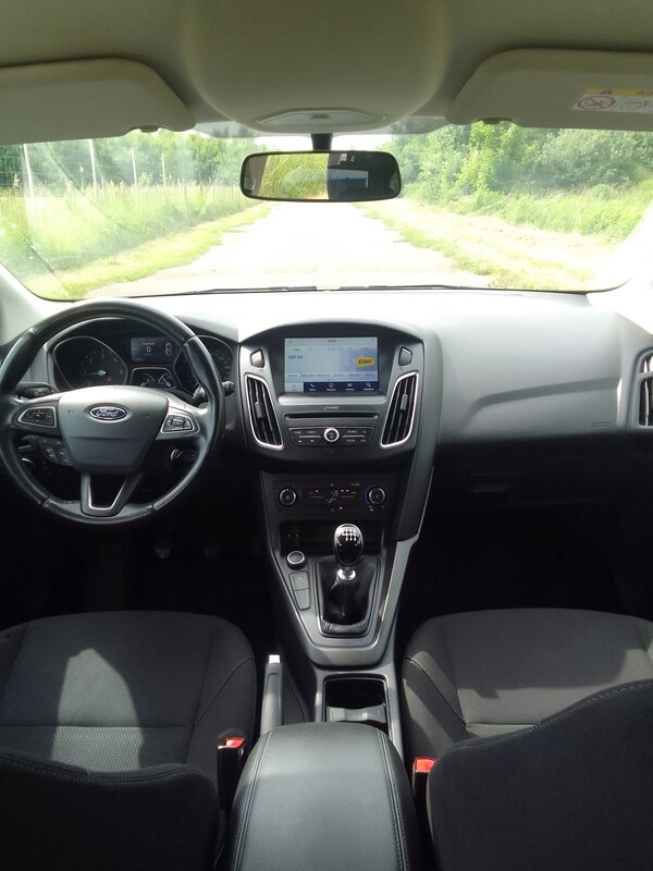 Elbląg Ford Focus kombi 2017 rok biały stan idealny sprzedam