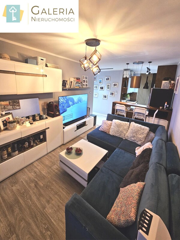 Elbląg GALERIA NIERUCHOMOŚCIZ pasji i miłości do nieruchomościNa sprzedaż: Dwupokojowe mieszkanie po remoncie z