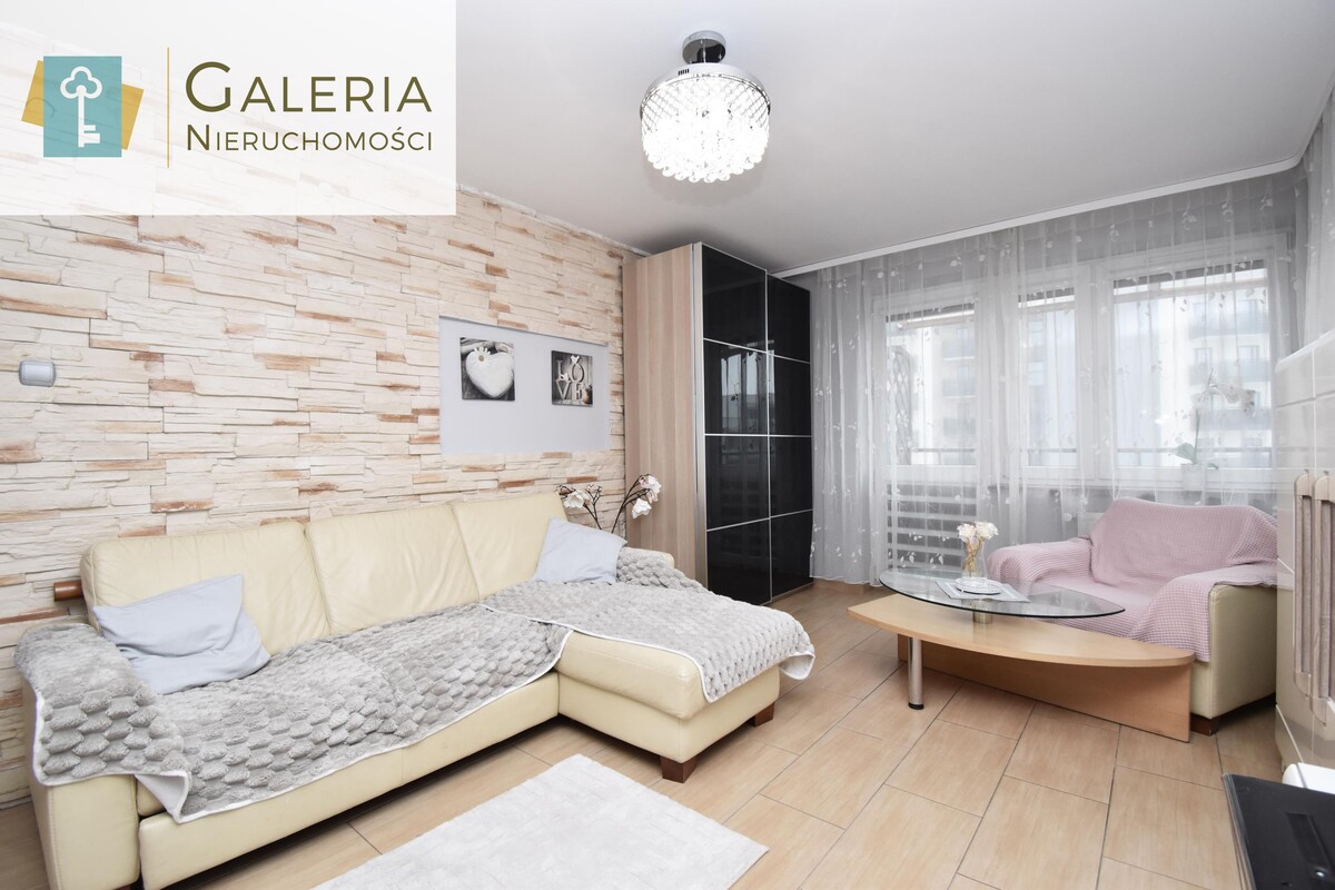 Elbląg GALERIA NIERUCHOMOŚCIZ pasji i miłości do nieruchomościNa sprzedaż: 2-pokojowe mieszkanie, balkon,