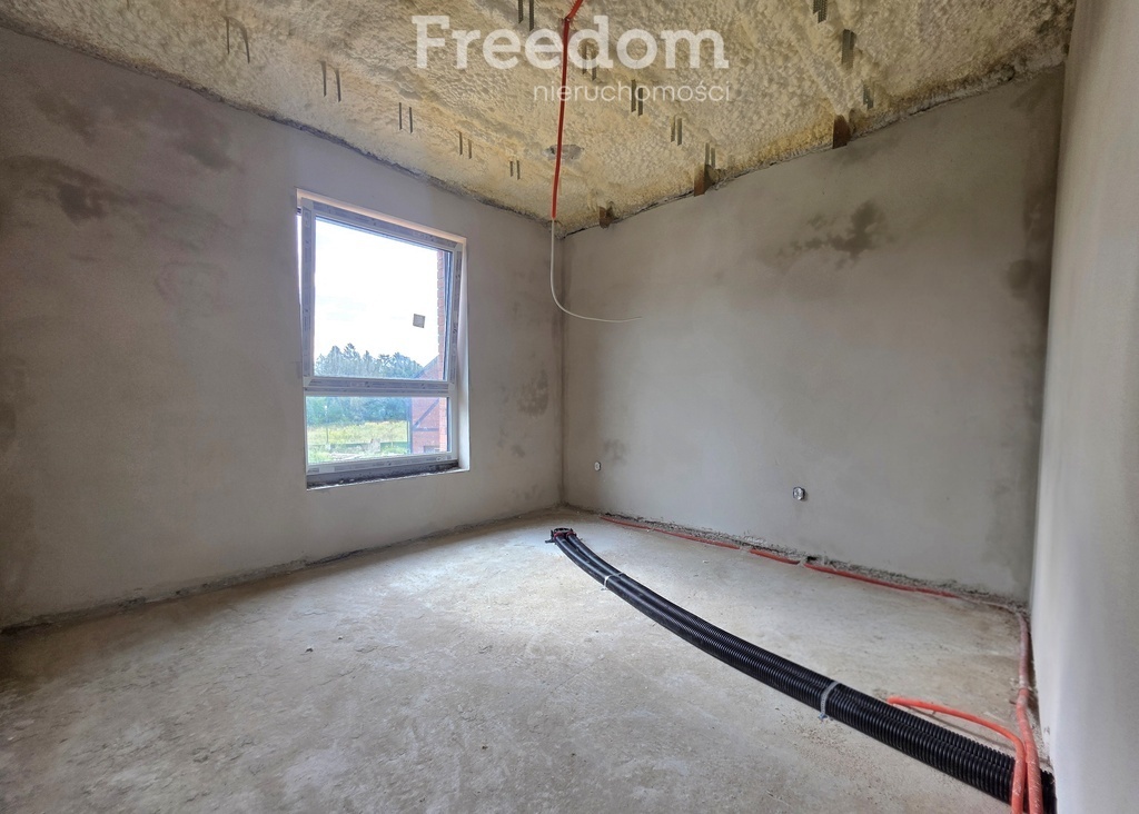 Elbląg FREEDOM NIERUCHOMOŚCISprzedam dom - Elbląg, Druskiennicka. Nowoczesny dom w zabudowie bliźniaczej – Osiedle
