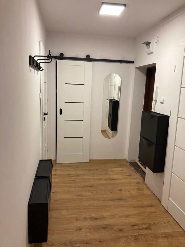 Elbląg Sprzedam mieszkanie na parterze, 2 pokoje, 49 m2 z garderoba.