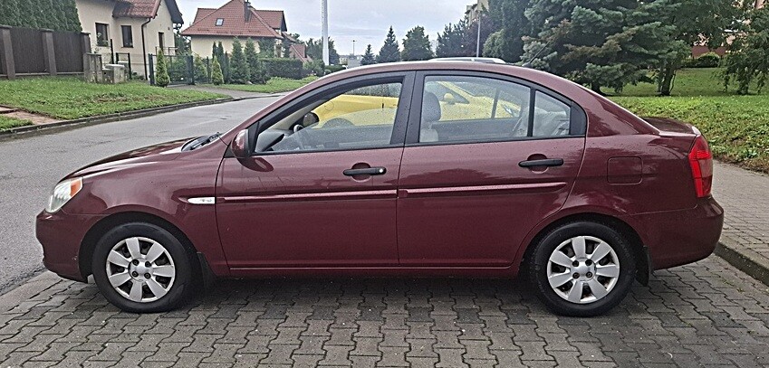 Elbląg HYUNDAI ACCENT1.4 Benzyna2009 Rok Klimatyzacja Sprawna Serwisowany do końca