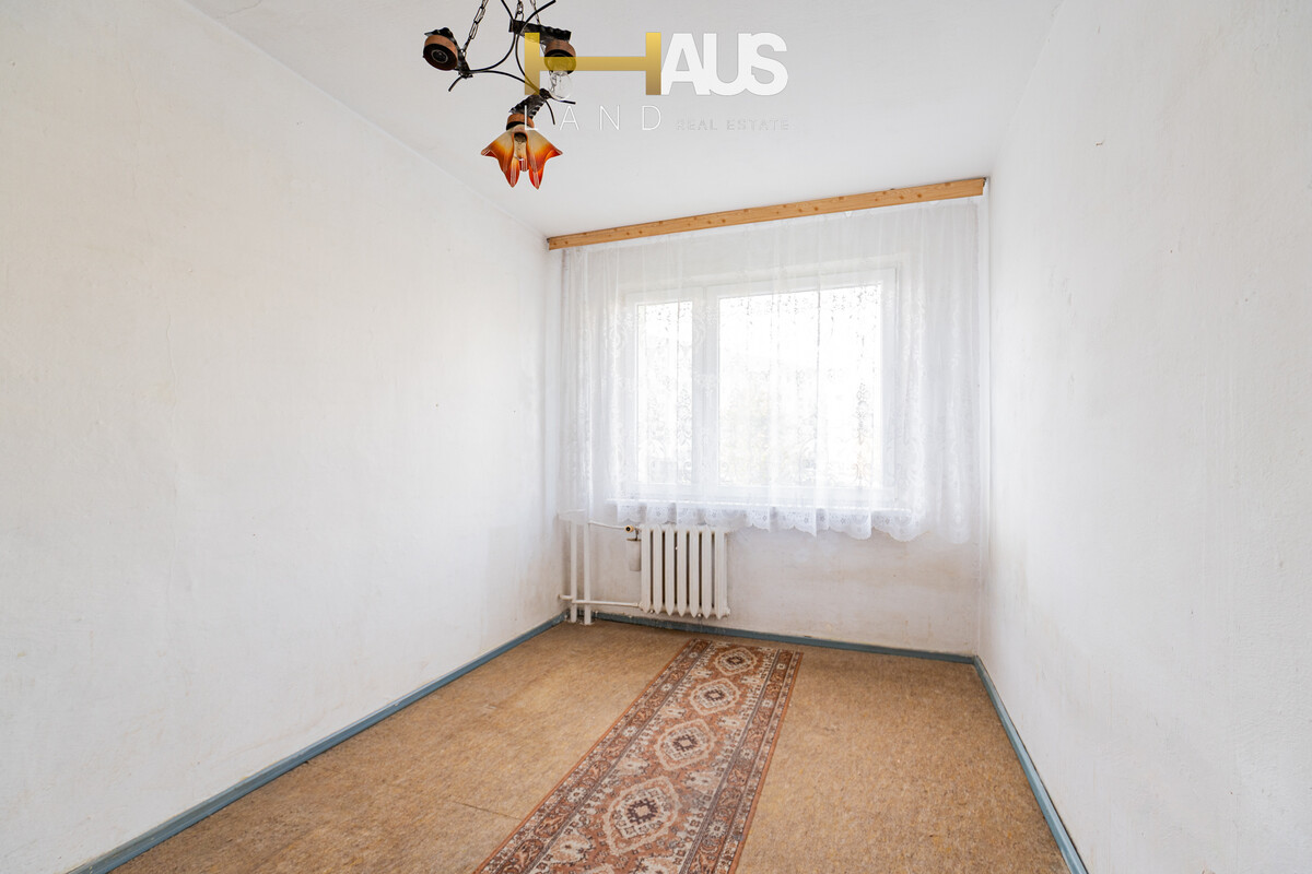 Elbląg DZIEŃ OTWARTY 08.11.2025r (SOBOTA)ELBLĄG, UL. ANDERSA ZAWADA  PARTER  5 POKOI, OSOBNA KUCHNIA