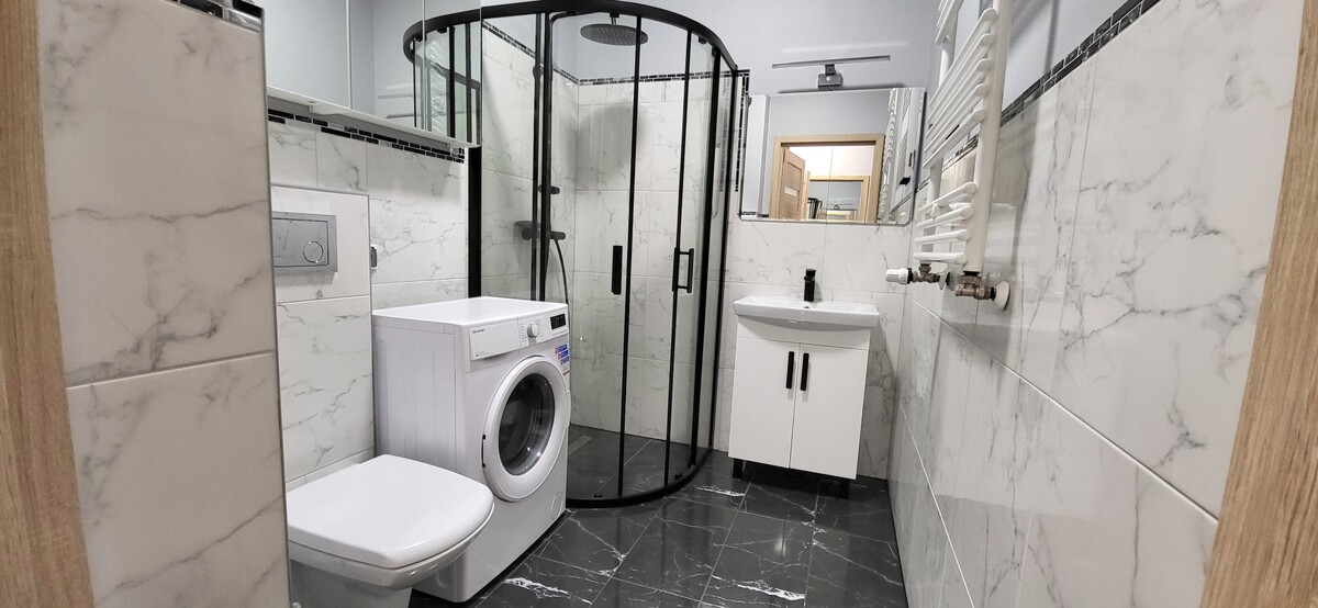 Elbląg KWADRAT NIERUCHOMOŚCImieszkanie 2 pokojowe w Regal ParkuII piętro, windaumeblowane i wyposażonegotowe do