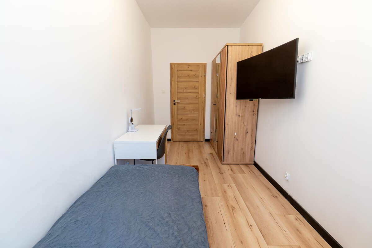 Elbląg TO MY SPRZEDAJEMYNIERUCHOMOŚCI W TYM MIEŚCIEBIURO NIERUCHOMOŚCIAMERICAN HOMEFOR SALE - 2 POKOJE -