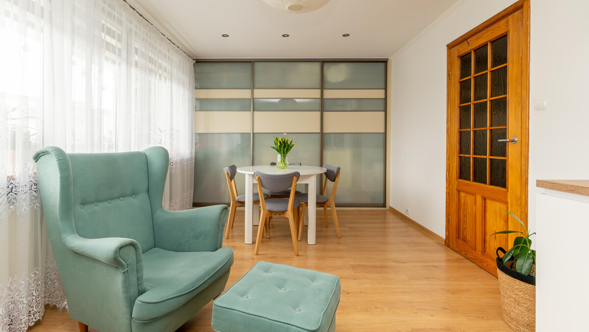 Elbląg TO MY SPRZEDAJEMYNIERUCHOMOŚCI W TYM MIEŚCIEBIURO NIERUCHOMOŚCIAMERICAN HOMEFOR SALE - 2 POKOJE -