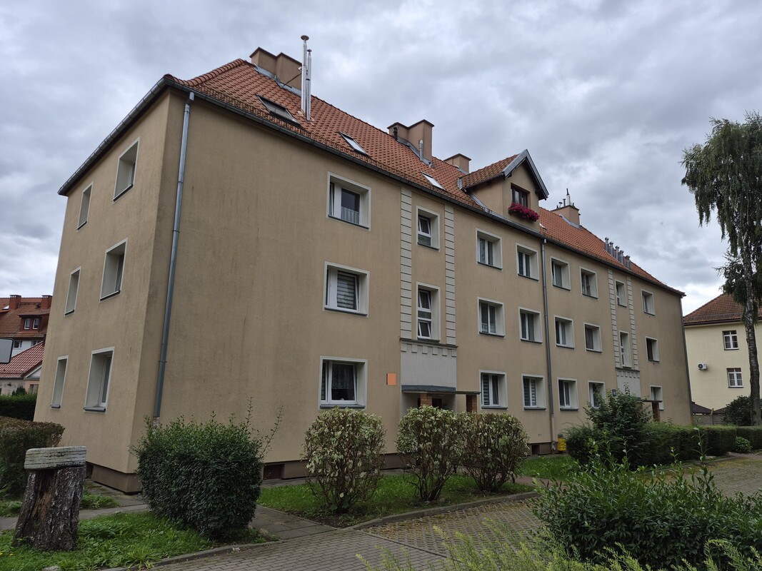 Elbląg NA WYNAJEMMieszkanie Elbląg ul. KrólewieckaDo wynajęcia 2-pokojowe mieszkanie po remonciePowierzchnia 39,10