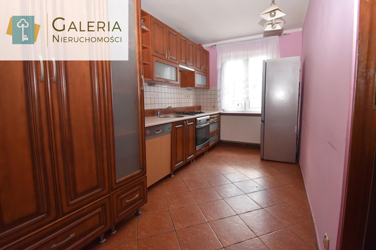 Elbląg GALERIA NIERUCHOMOŚCIZ pasji i miłości do nieruchomościNa sprzedaż: Dwa pokoje, I piętro, z garażem, dwustronną