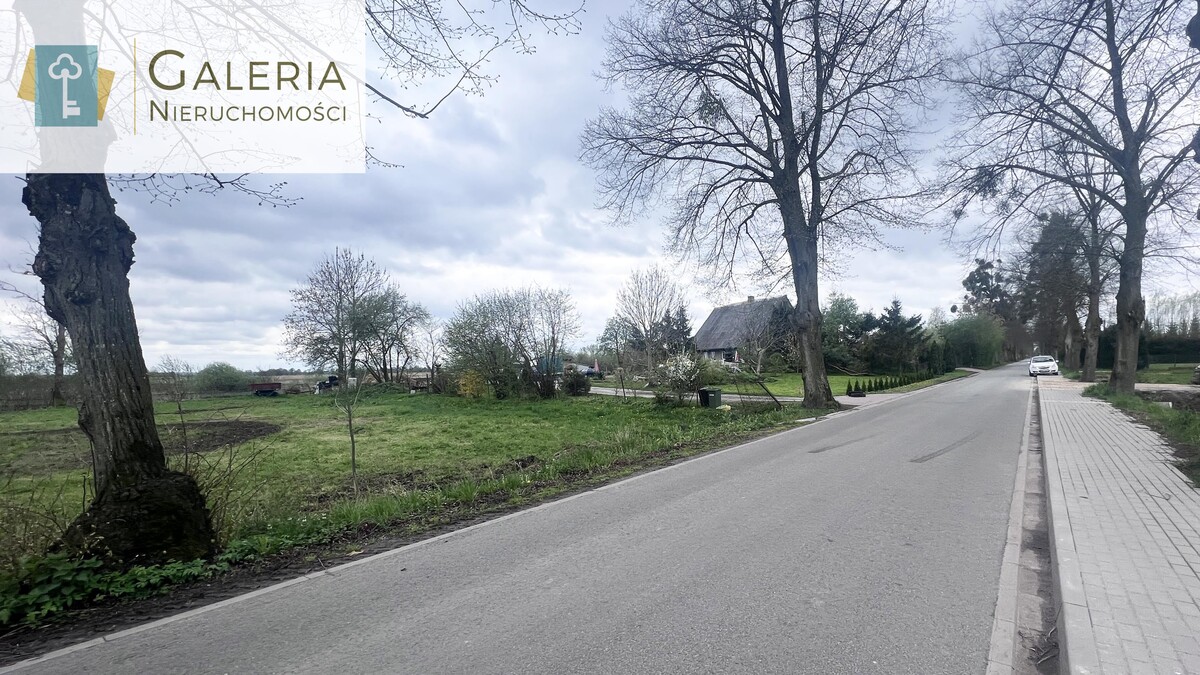 Elbląg GALERIA NIERUCHOMOŚCIZ pasji i miłości do nieruchomościNa sprzedaż: Działka o powierzchni 1300 m2 w spokojnym i