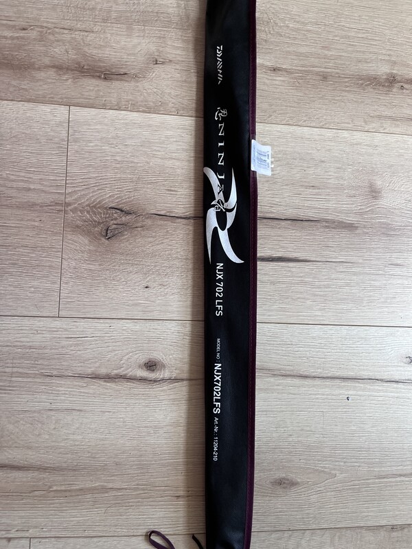 Elbląg Kołowrotek Daiwa fuego LT -3000CXH kupiony rok temu w kwietniu bardzo mało używany jak nowy łowiony małymi