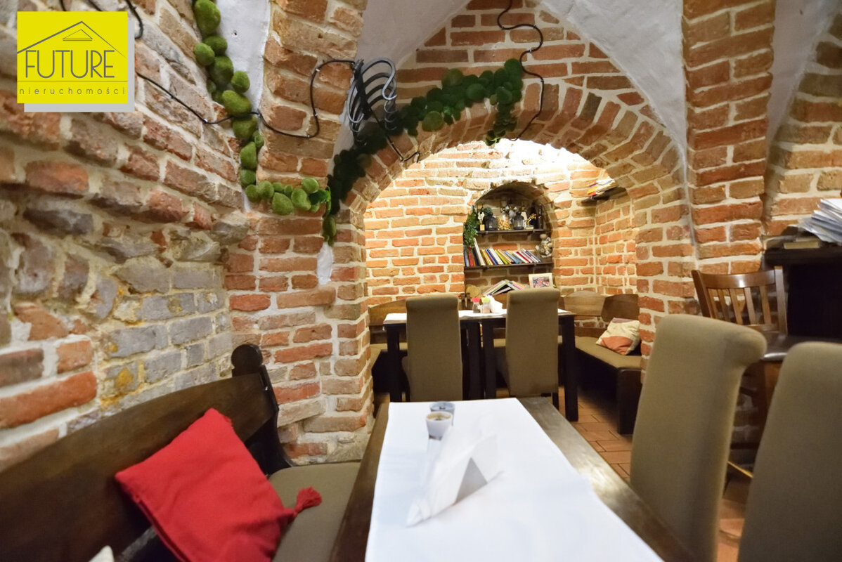 Elbląg FUTURE NIERUCHOMOŚCIWynajmę komercyjny - Elbląg, Garbary. WYNAJMIJ LOKAL GASTRONOMICZNY NA ELBLĄSKIEJ STARÓWCE