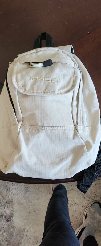 Elbląg Sprzedaam sweterek czerwony meski, roz. L- 27 zl Kurtka ruda skórka, roz L, bardzo mali używana(cena nowej