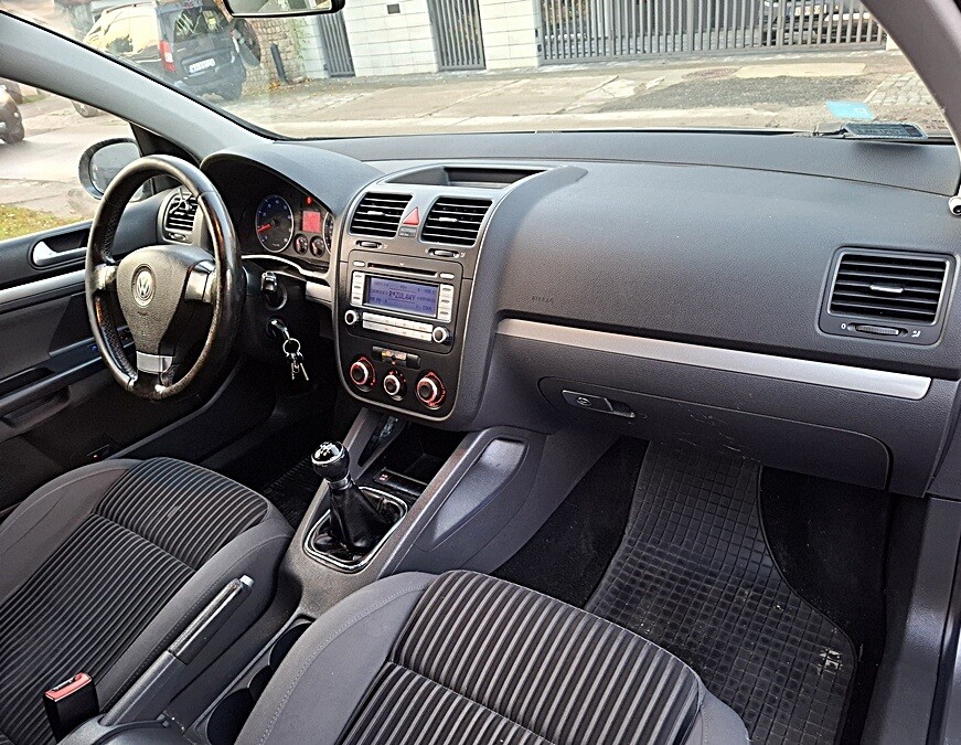 Elbląg VW GOLF V1.4 Benzyna TSI2008 rok - 140 koniBogate WyposażenieStan Wzorowy 2 kpl. kół