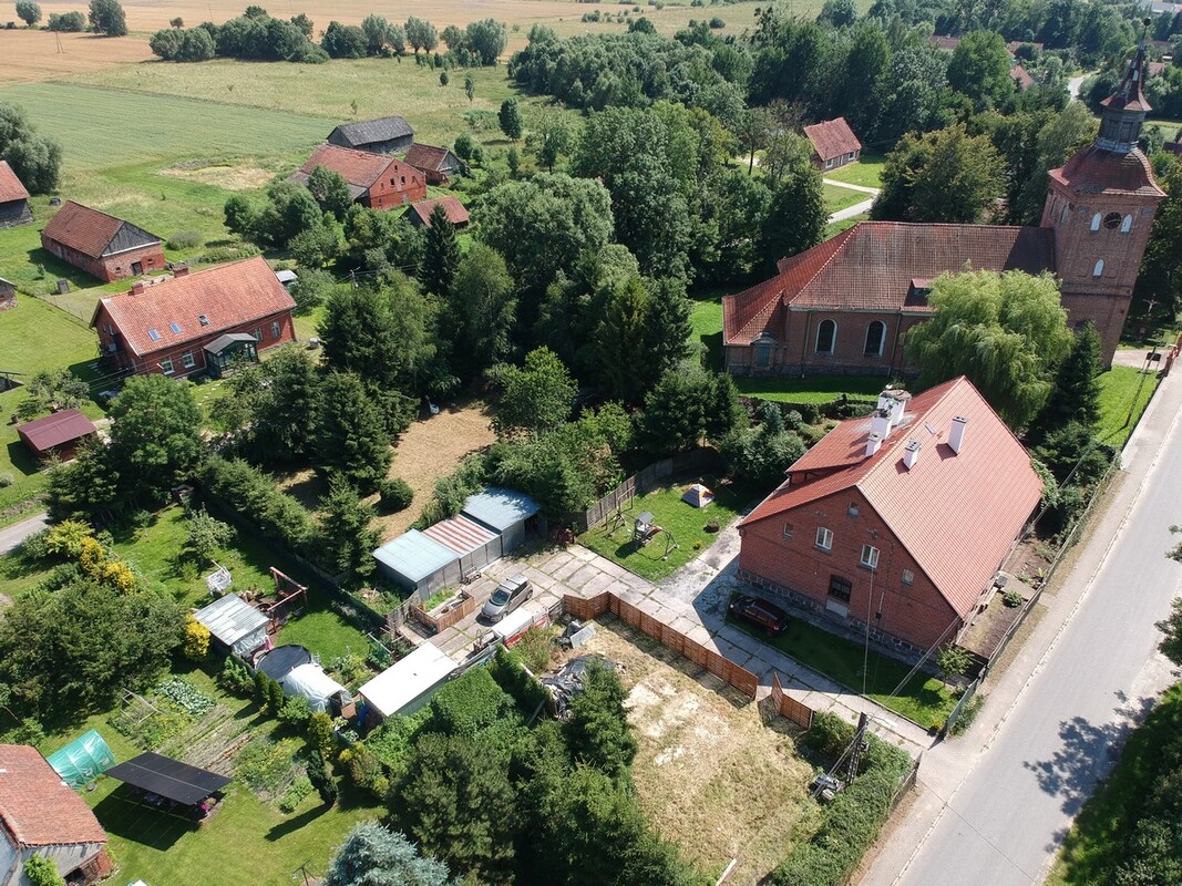 Elbląg SZULC & SZULC BIURO NIERUCHOMOŚCI NA SPREDAŻ Mieszkanie - Osiek gmina Godkowo Powierzchnia: 195 m2