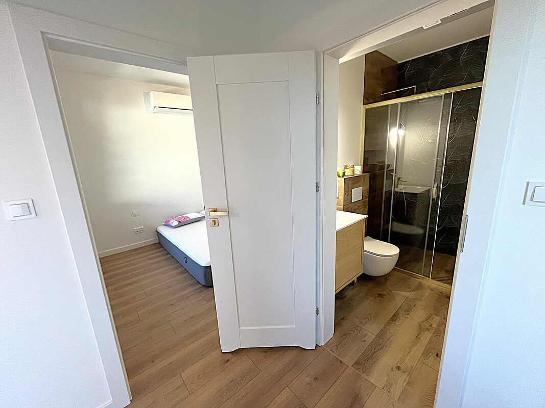 Elbląg Oferuję sprzedaż mieszkania na parterze w Elblągu.film