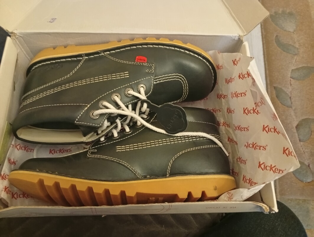 Elbląg Okazja!! sprzedam damskie botki skórzane Kickers nowe nie uzywane w oryginalnym kartonie buty unisex dla