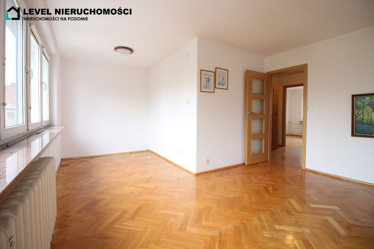 Elbląg LEVEL NIERUCHOMOŚCI Dom w środku miastaul. robotnicza NIERUCHOMOŚCI NA POZIOMIE