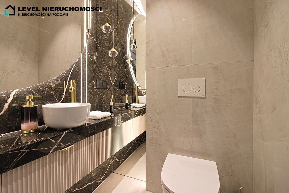 Elbląg LEVEL NIERUCHOMOŚCI  Genialne mieszkanie dwupoziomowe, ul. Topolwa, Elbląg  NIERUCHOMOŚCI NA POZIOMIE