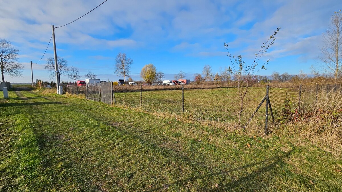 Elbląg BIURO NIERUCHOMOŚCISZULC& SZULCNA SPRZEDAŻDziałka budowlana z wydanymi warunkami zabudowy w miejscowości