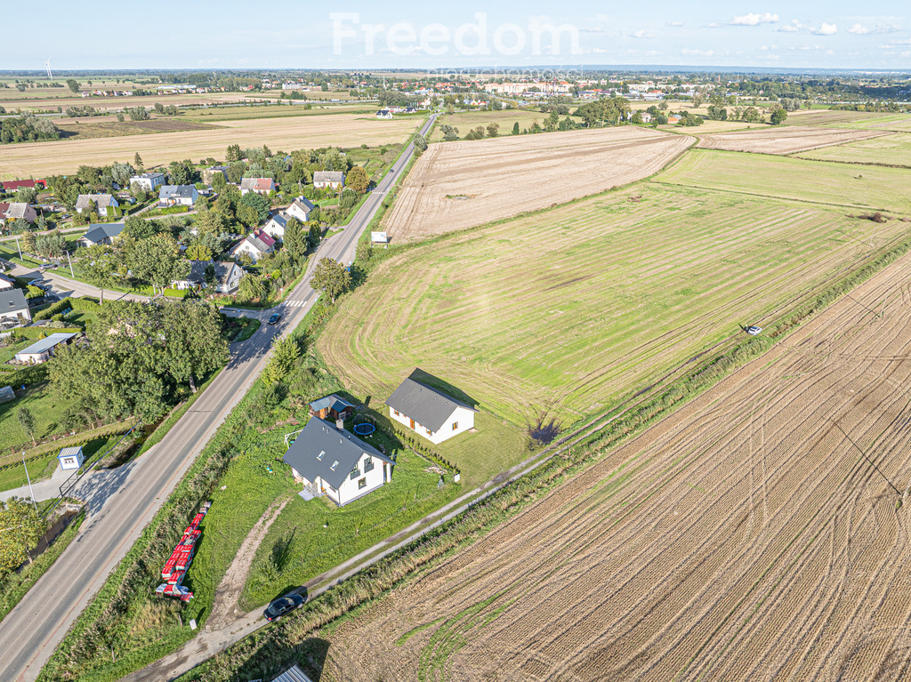 Elbląg FREEDOM NIERUCHOMOŚCISprzedam dom - Nowy dwór gdański. Na sprzedaż oferuję wolnostojący, parterowy dom