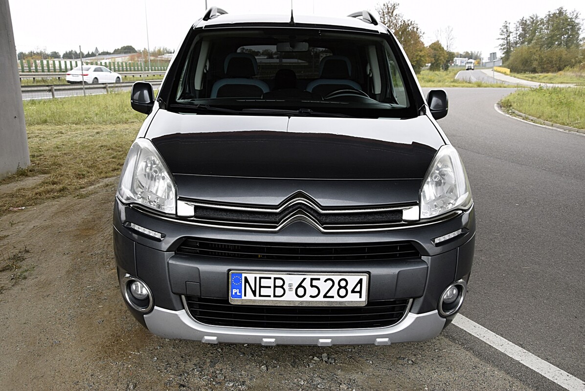 Elbląg Citroen Berlingo 1.6 Diesel, 2014 rok. Przestronne wnętrze. Zamiana. Auto w wersji osobowej – bardzo
