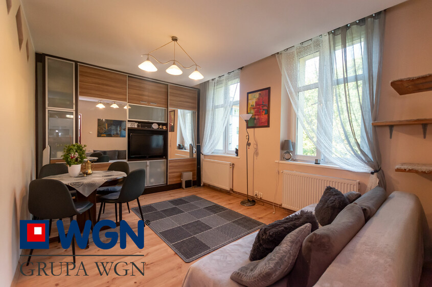 Elbląg WGN Nieruchomości oddział Elbląg prezentuje mieszkanie w centrum miasta na 2 piętrze, o powierzchni 76m2,z