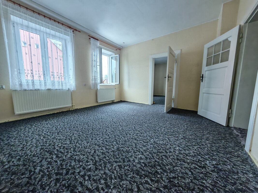 Elbląg Mieszkanie 76 m² – parter, kamienica, Elbląg, ul. Pionierska