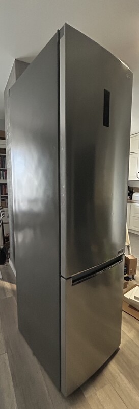 Elbląg Sprzedam chłodziarko zamrażarkę firmy LG GBB72NSDFN, wysokość 203cm.
W dniu 17.03.2026r. została wymieniona