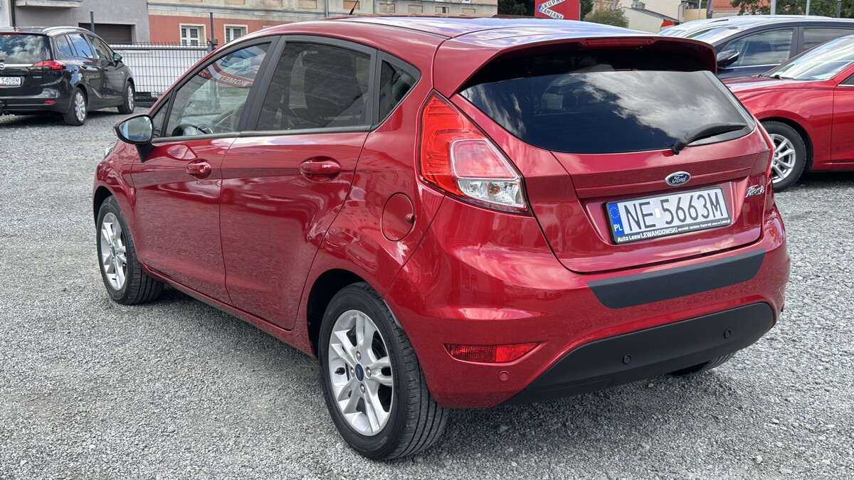 Elbląg Auto Leew LEWANDOWSKI Kupujemy i Sprzedajemy tylko dobre auta Za auta z Polskiego Salonu Płacimy Najwięcej FORD