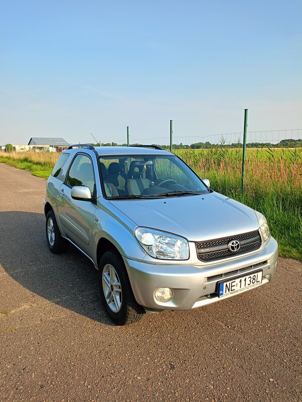 Elbląg Sprzedam Toyotę RAV4 2004r 1.8 Benz. 125Km przebieg 166700 z klimatyzacją.