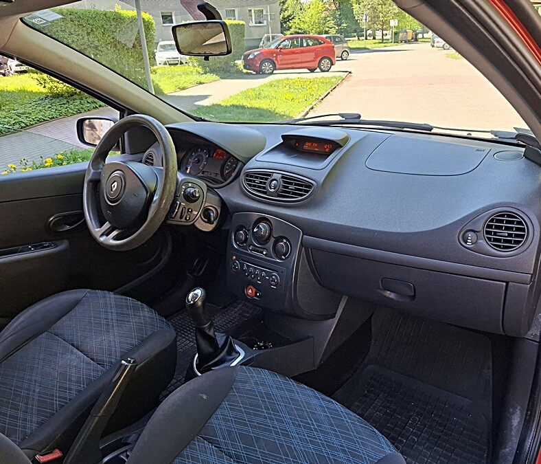 Elbląg RENAULT CLIO1.2 BenzynaKlimatyzacja 5 DrzwiGOTOWY DO JAZDYZadbany
