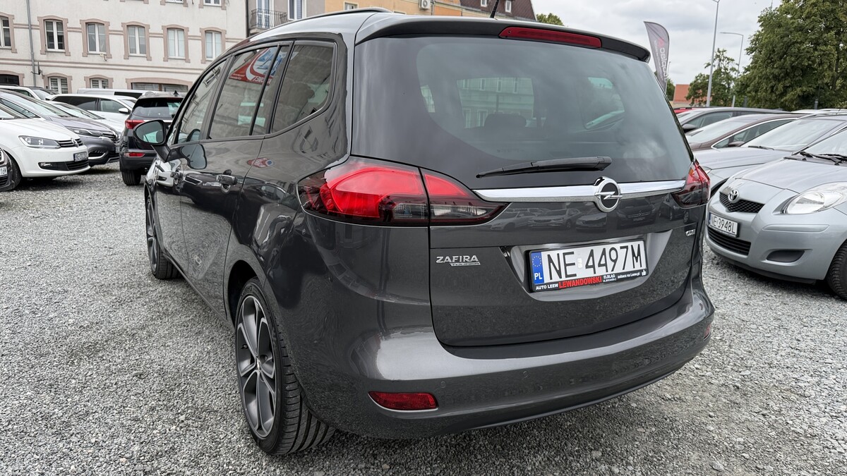 Elbląg Auto Leew LEWANDOWSKI Kupujemy i Sprzedajemy tylko dobre auta Za auta z Polskiego Salonu Płacimy Najwięcej OPEL