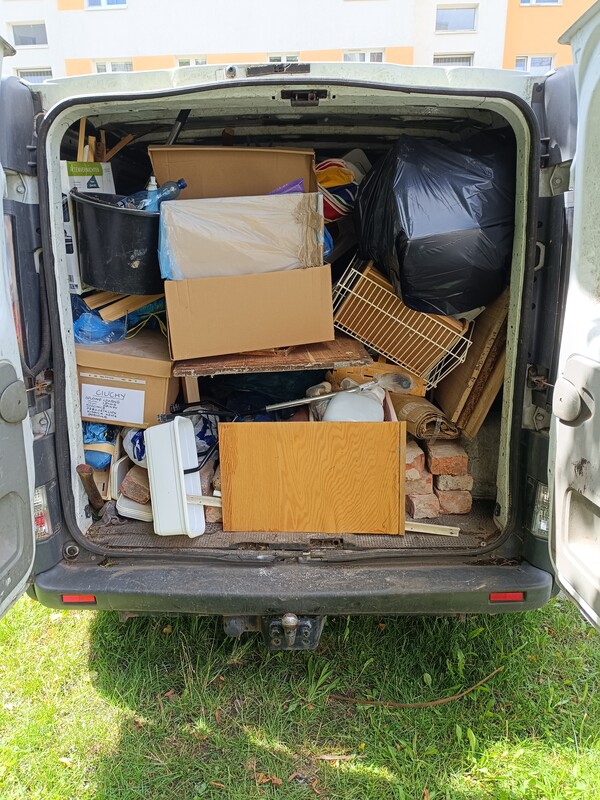 Elbląg ODBIORĘ ZALEGAJACY ZŁOM, WSZELKIE ELEKTRO ŚMIECI, STARE KABLE, PIECYKI ITP. W ZAMIAN OFERUJE KOMPLEKSOWY